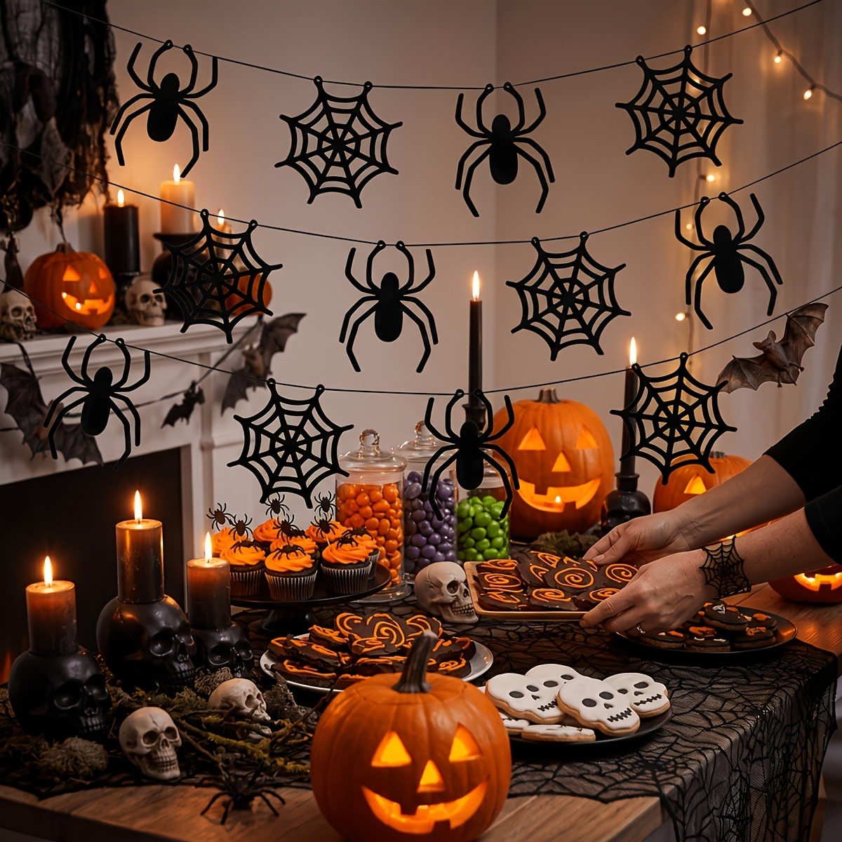 Spider Web Halloween Decoration - مجموعتان من أشرطة زينة شبكة العنكبوت