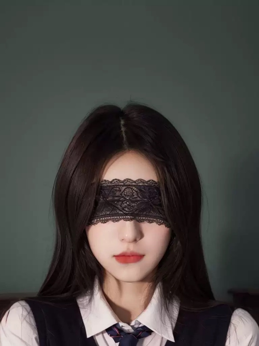 قناع عين مثير من الدانتيل الأس - مراجعة Halloween Party Supplies وسعره